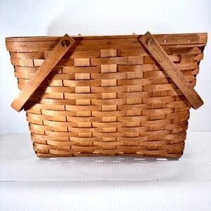 1993 Longaberger Large Market Basket in Classic Warm with Double Swing Handle